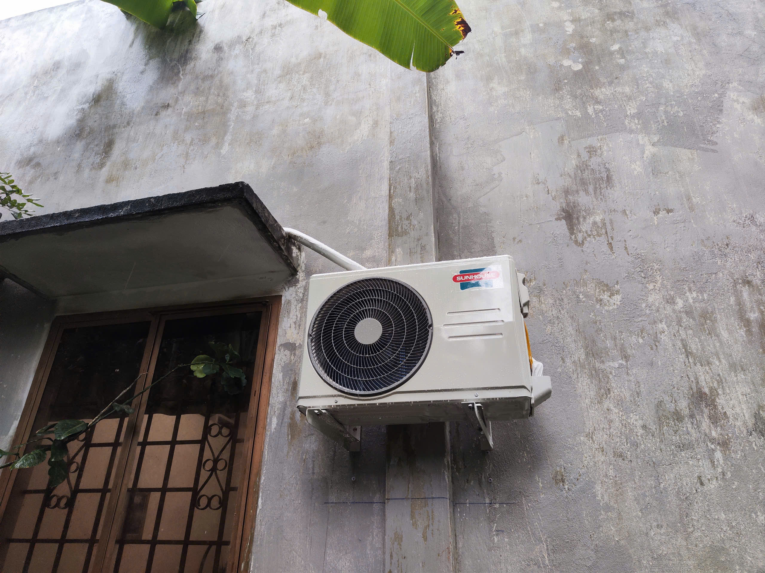 Sửa Máy Lạnh Xì Gas Tại Bến Tre
