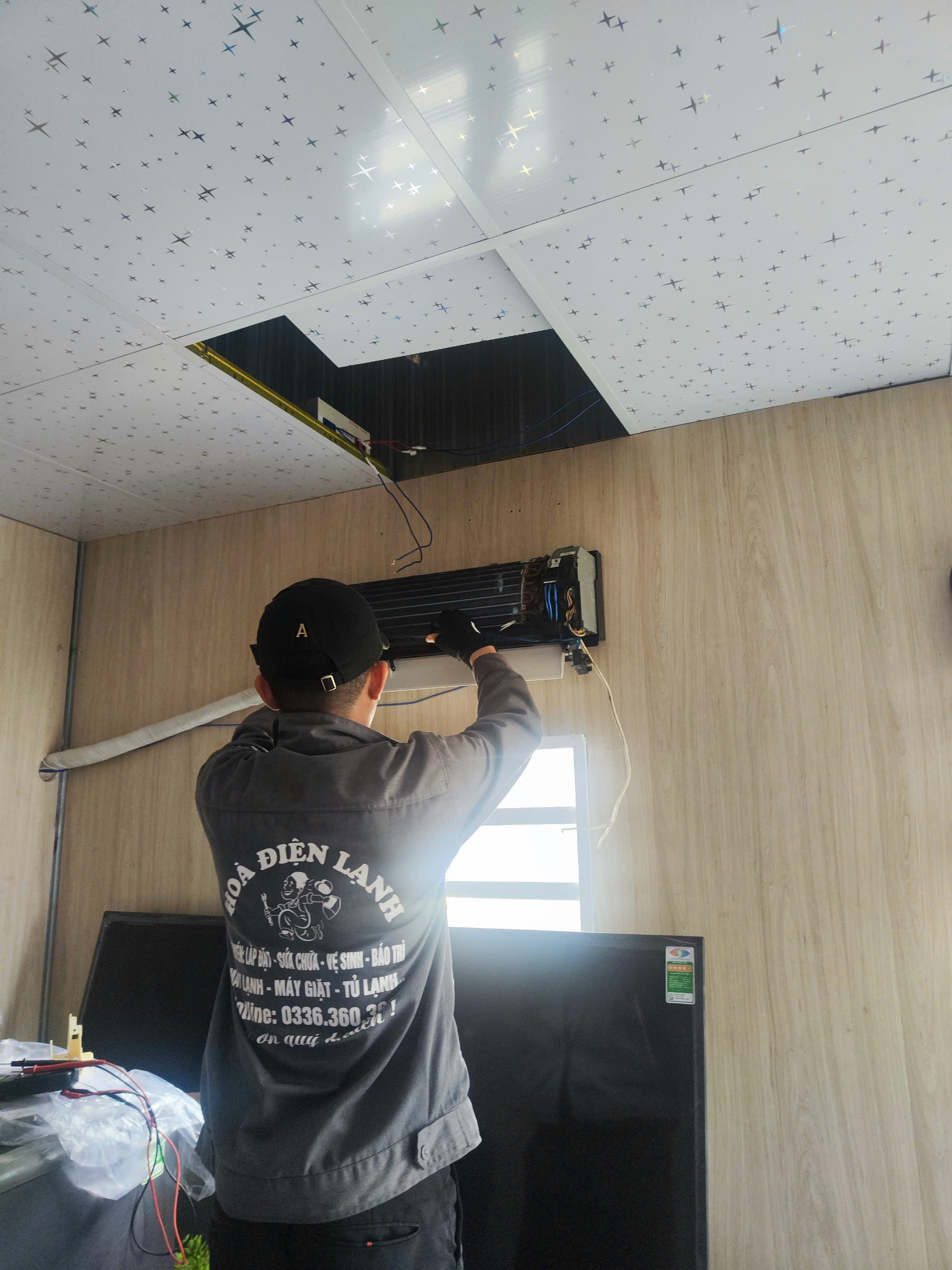 Sửa Chữa Máy Lạnh Treo Tường Bến Tre
