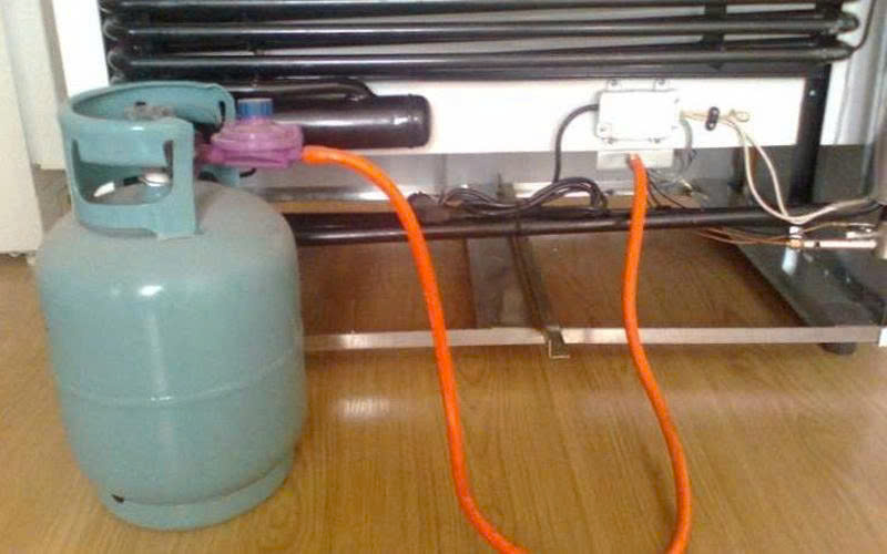 Bơm Gas Tủ Lạnh Tại Bình Đại Bến Tre