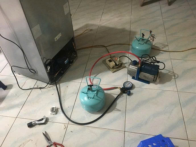 Bơm Gas Tủ Lạnh Tại Mỏ Cày Bến Tre