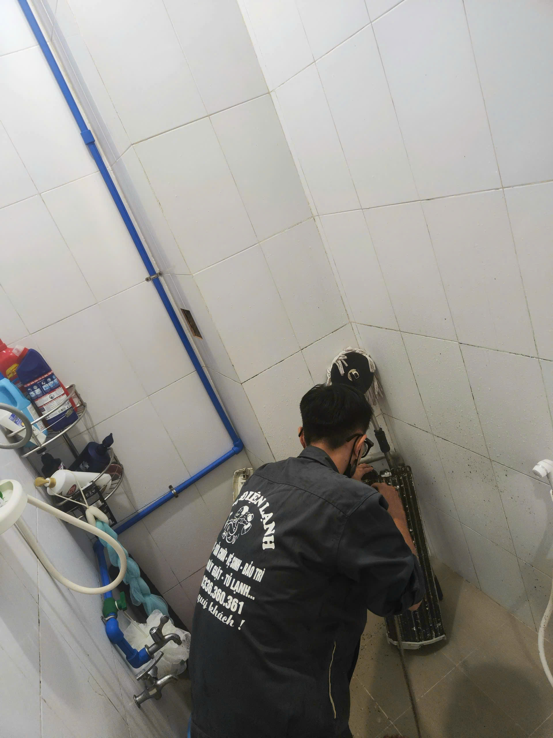 Vệ Sinh Máy Lạnh Huyện Mỏ Cày Nam Vĩnh Long